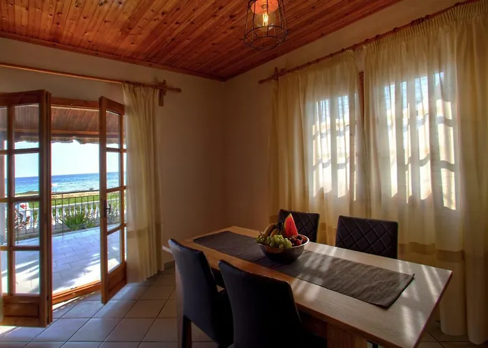 Halkidiki Seafront House * Nea Kallikrateia