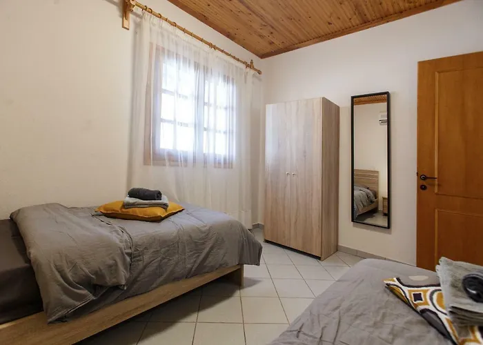 بيت للعطل Halkidiki Seafront House *